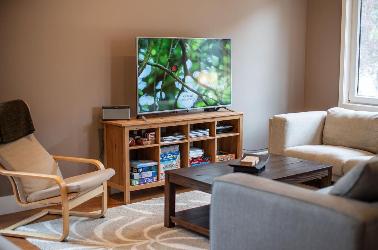 Aspen Lodge By Revelstoke Vacations 외부 사진